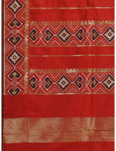 KAPAAHA Woven Figure Patola Saree (Black)